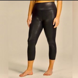 Lululemon Align High Rise Crop Leggings 21 inches SIZE 6 in Radiate Foil…